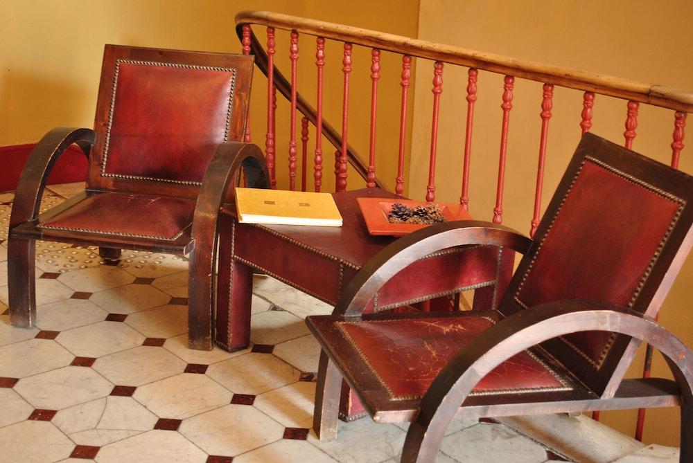 Le Boutique Hotel